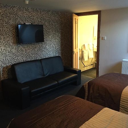 Lodge At Lochside Bridgend of Lintrathen Buitenkant foto