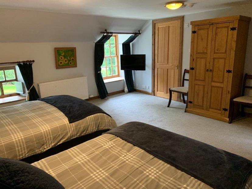 Lodge At Lochside Bridgend of Lintrathen Buitenkant foto