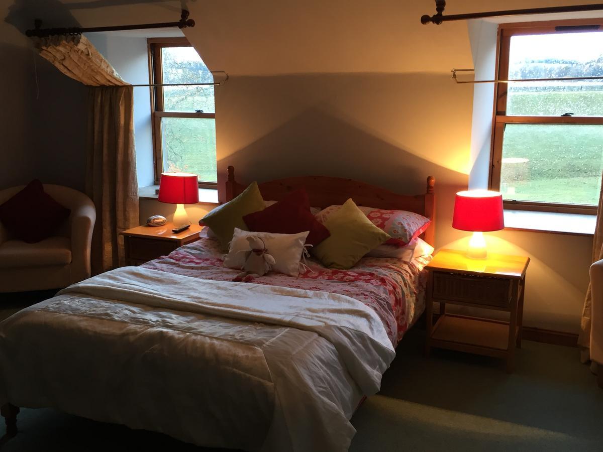 Lodge At Lochside Bridgend of Lintrathen Buitenkant foto